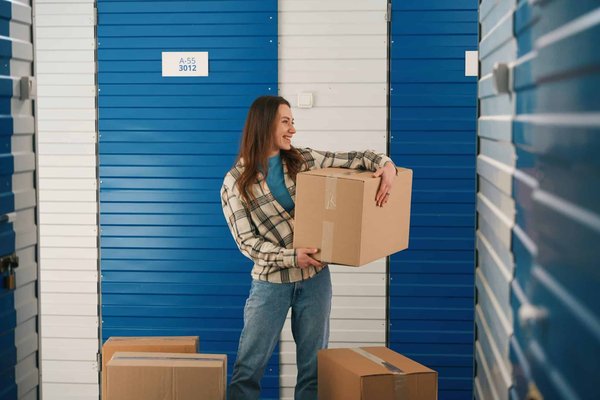 Location de box de stockage : une décision avantageux pour garder les meubles pendant un déménagement